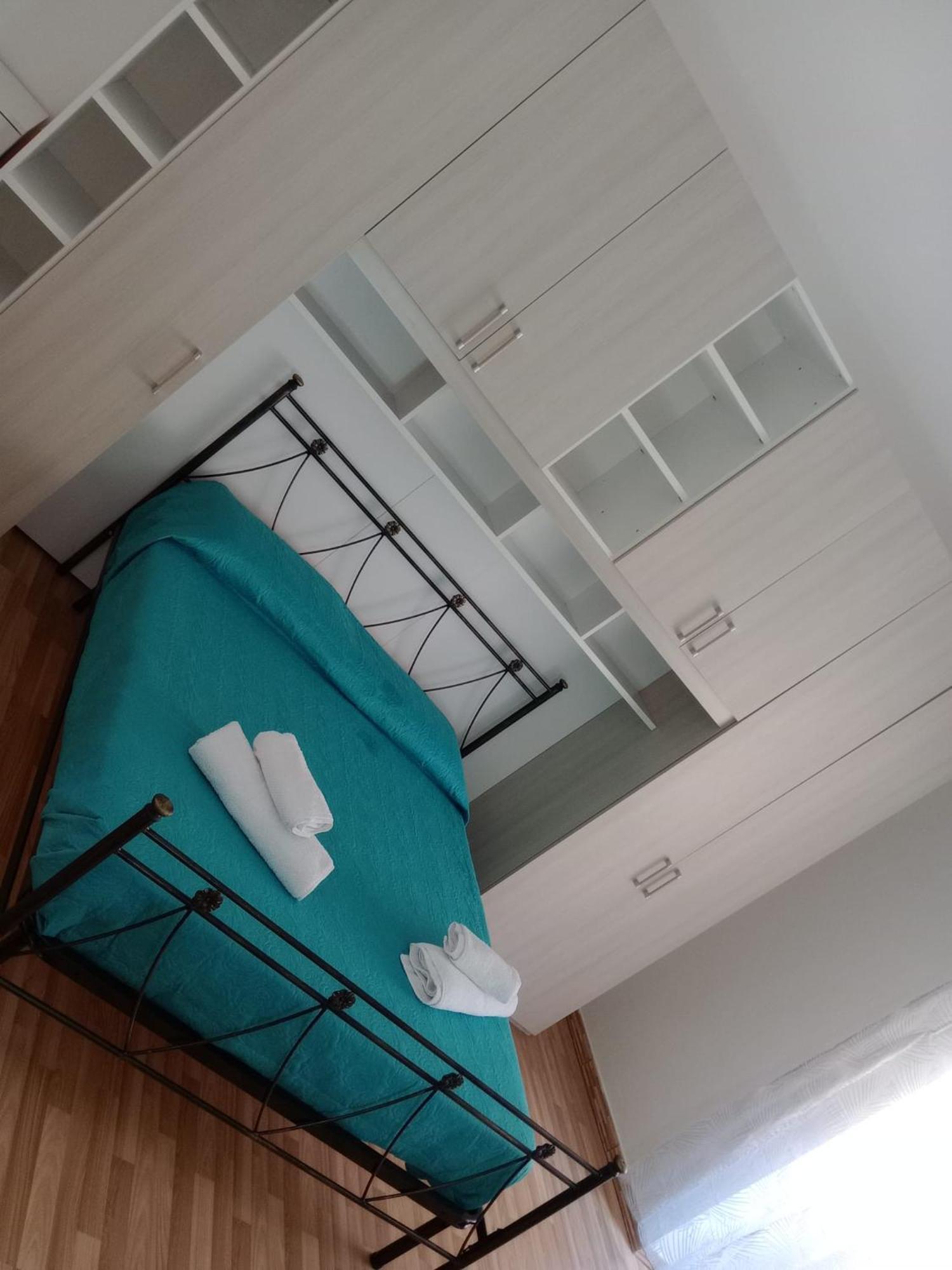 Sweet Home Tra I Due Mari Taranto Kültér fotó